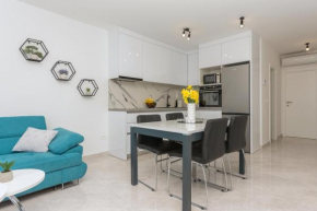 Apartment Ema